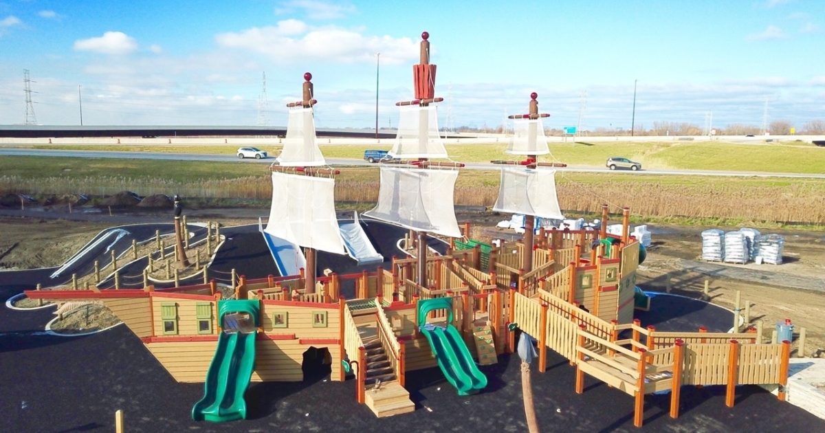 Bella boos outdoor discovery center playground berglund construction